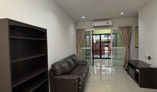 ขายทาวน์เฮ้าส์ 3 ห้องนอน ใน หนองค้างพลู, กรุงเทพมหานคร Sixnature Petkasem 69
