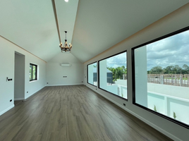 4 Bedroom House for sale in Pong, Pattaya, Pong