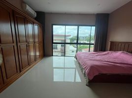 3 Schlafzimmer Reihenhaus zu verkaufen in Kathu, Phuket, Kathu