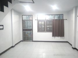 2 Schlafzimmer Reihenhaus zu verkaufen in Mueang Nonthaburi, Nonthaburi, Bang Khen