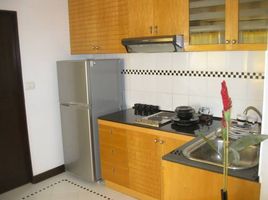 1 Bedroom Condo for sale at Witthayu Complex, Makkasan