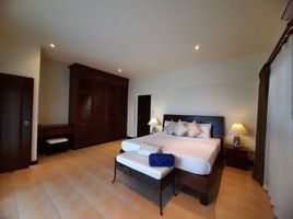 3 Bedroom House for rent at Santisook Villas, Maenam