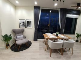 2 Bedroom Apartment for sale at Edge Sukhumvit 23, Khlong Toei Nuea