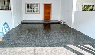 3 Bedrooms Townhouse for sale in Bang Mot, Bangkok Royal Rachawadee