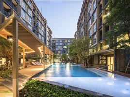 1 Bedroom Apartment for sale at Metro Luxe Rama 4, Khlong Toei