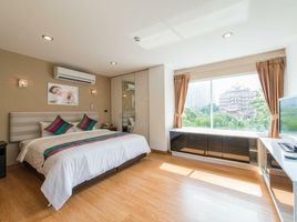 3 Bedroom Condo for rent at iCheck Inn Residence Sathorn, Chong Nonsi