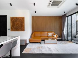 2 Schlafzimmer Haus zu verkaufen im The 8 Pool Villa, Chalong