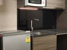 1 Bedroom Apartment for rent at Klass Langsuan, Lumphini