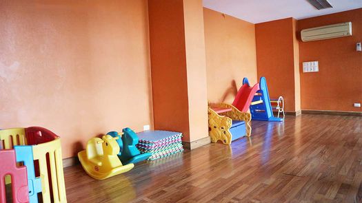 Фото 1 of the Indoor Kids Zone at Sukhumvit Plus