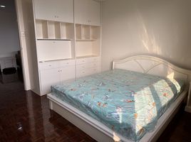 1 Schlafzimmer Appartement zu vermieten im Tai Ping Towers, Khlong Tan Nuea