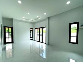 3 Bedroom House for sale in Hua Ro, Mueang Phitsanulok, Hua Ro