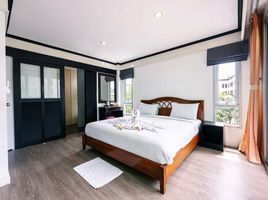 8 Bedroom Villa for sale in Karon, Phuket Town, Karon