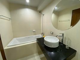 2 Schlafzimmer Wohnung zu vermieten im Silom City Resort, Si Lom, Bang Rak, Bangkok