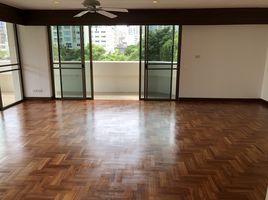 3 Schlafzimmer Appartement zu vermieten im Charan Mansion, Khlong Toei Nuea