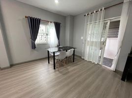 3 Schlafzimmer Villa zu vermieten in Mueang Chiang Rai, Chiang Rai, Rop Wiang, Mueang Chiang Rai