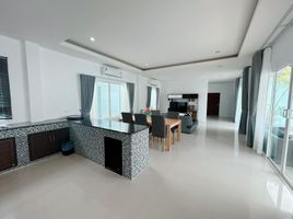 3 Bedroom House for sale in Phuket, Rawai, Phuket Town, Phuket