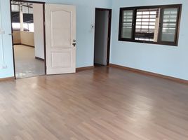  Склад for rent in Bang Kung, Mueang Surat Thani, Bang Kung