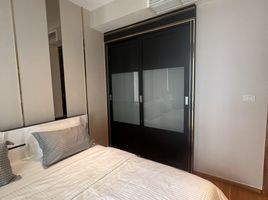 1 Bedroom Condo for sale at The Emporio Place, Khlong Tan, Khlong Toei, Bangkok