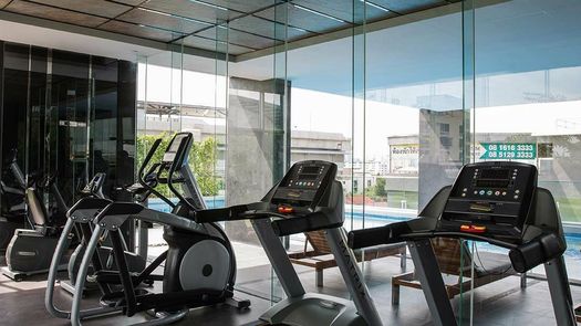 Fotos 1 of the Fitnessstudio at Chewathai Interchange