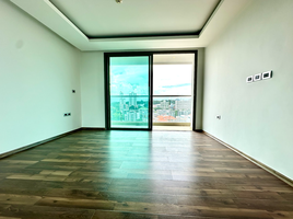 Studio Appartement zu verkaufen im The Peak Towers, Nong Prue