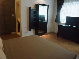 2 Schlafzimmer Appartement zu vermieten im The Clover, Khlong Tan Nuea