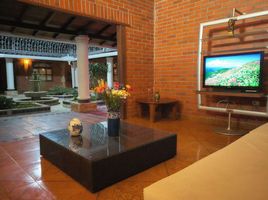 10 Bedroom Villa for sale in Colombia, Los Santos, Santander, Colombia