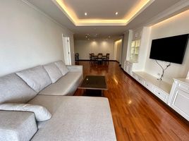 อพาร์ทเม้นท์ 3 ห้องนอน ให้เช่า ในโครงการ นิวตัน ทาวเวอร์, คลองเตย