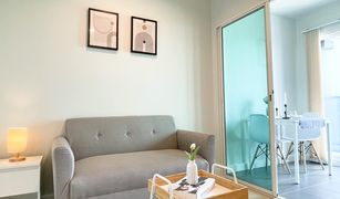 1 Bedroom Condo for sale in Talat Phlu, Bangkok Metro Sky Wutthakat