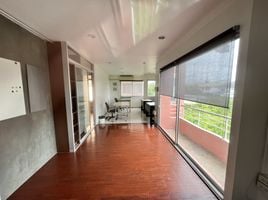 1 m² Office for sale at Supalai Ville Rattanathibet, Bang Kraso, Mueang Nonthaburi, Nonthaburi