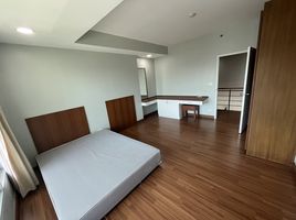 2 Bedroom Condo for sale at Baan Nonzee, Chong Nonsi