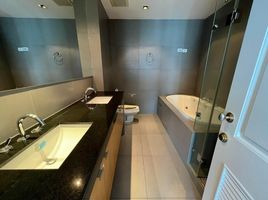 3 спален Квартира в аренду в Athenee Residence, Lumphini