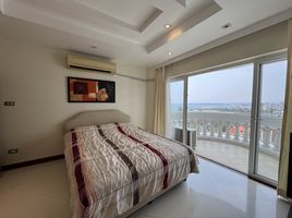 3 Schlafzimmer Wohnung zu verkaufen im Silver Beach , Na Kluea, Pattaya