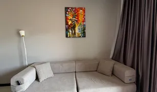 Квартира, Студия на продажу в Раваи, Пхукет Nai Harn Beach Condominium