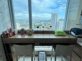 1 Bedroom Apartment for sale at Rhythm Phahol-Ari, Sam Sen Nai