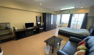 Studio Condo for sale in Surasak, Pattaya Laem Thong Condotel