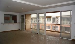 曼谷 Khlong Tan Nuea The Rise Sukhumvit 39 4 卧室 公寓 售 