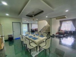 5 Schlafzimmer Villa zu verkaufen in Taling Chan, Bangkok, Chimphli, Taling Chan