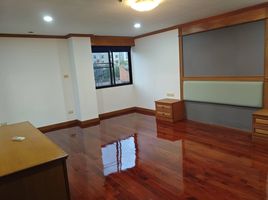 2 Bedroom Condo for rent at Baan Lertpaisan, Khlong Tan Nuea