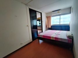 1 Bedroom Condo for sale at Popular Condo Muangthong Thani, Ban Mai