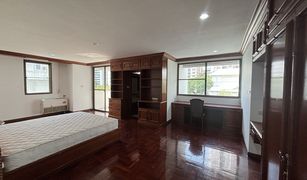 3 Schlafzimmern Appartement zu verkaufen in Khlong Toei Nuea, Bangkok Govind Tower