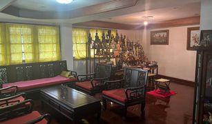 6 Bedrooms Whole Building for sale in Don Mueang, Bangkok 