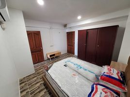 2 Schlafzimmer Wohnung zu vermieten im Merlin Tower, Yan Nawa