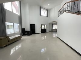 4 Schlafzimmer Villa zu vermieten im Nichada Thani, Bang Talat
