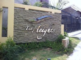 5 Bedroom House for sale at The Heights, Minglanilla