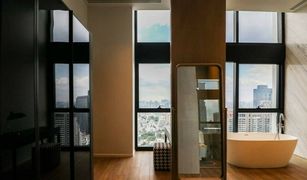 3 Bedrooms Condo for sale in Si Lom, Bangkok The Lofts Silom