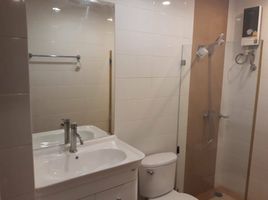 1 Bedroom Apartment for rent at The Complete Rajprarop, Thanon Phaya Thai