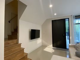 2 Bedroom House for sale at Verve Rama 9, Saphan Sung