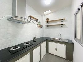 3 спален Вилла в аренду в Garden Place Village, Thep Krasattri