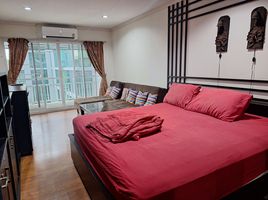 Studio Appartement zu vermieten im Grand Park View Asoke, Khlong Toei Nuea