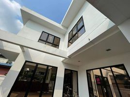 3 Bedroom Villa for sale in MRT Station, Bangkok, Bang Phai, Bang Khae, Bangkok